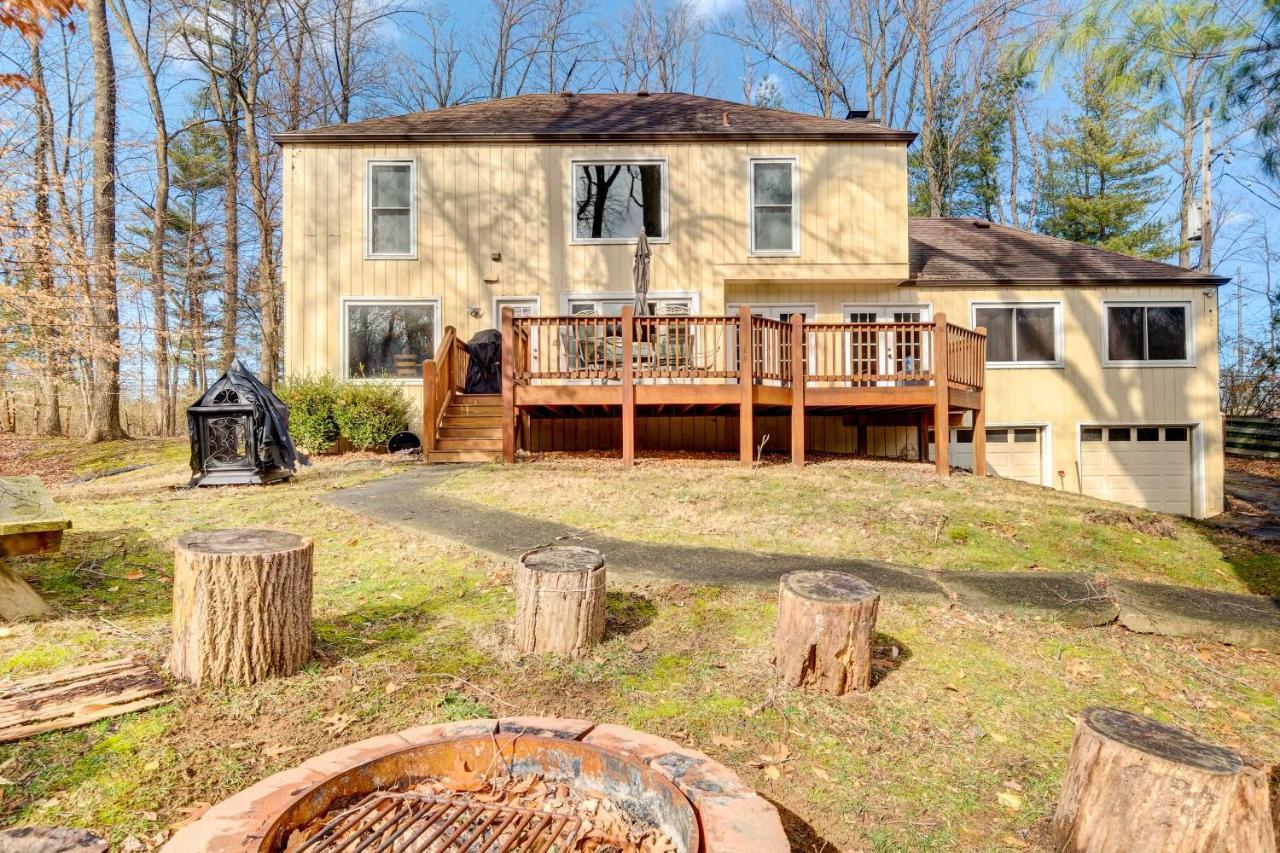 Louisville Area Home Deck, Fire Pit, Creek! Prospect Exterior photo