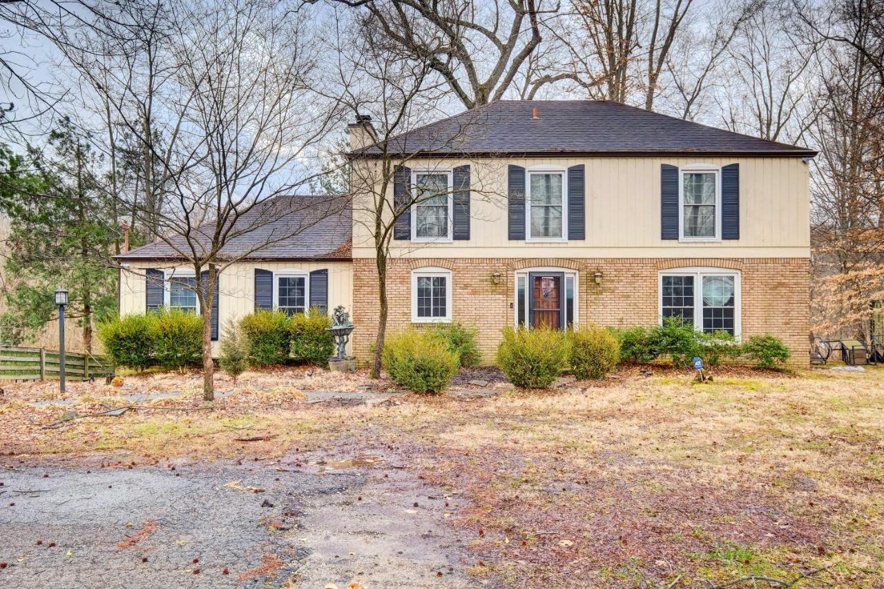 Louisville Area Home Deck, Fire Pit, Creek! Prospect Exterior photo